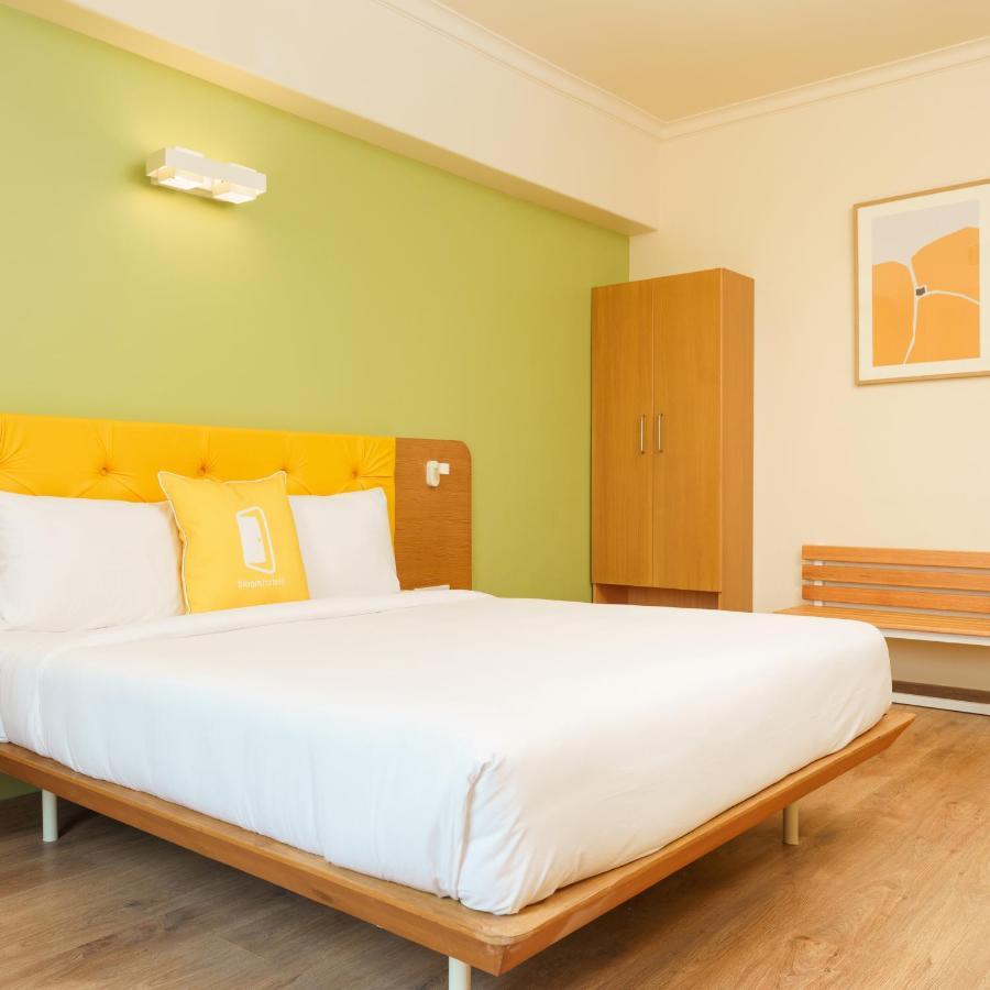 Bloom Hotel - Sector 62 Noida Eksteriør bilde